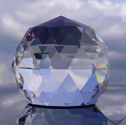 Esfera prismática Litios. Gota de rocio de la Madre María 50mm