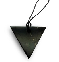Shungit Colgante Triángular femenino 03-P088